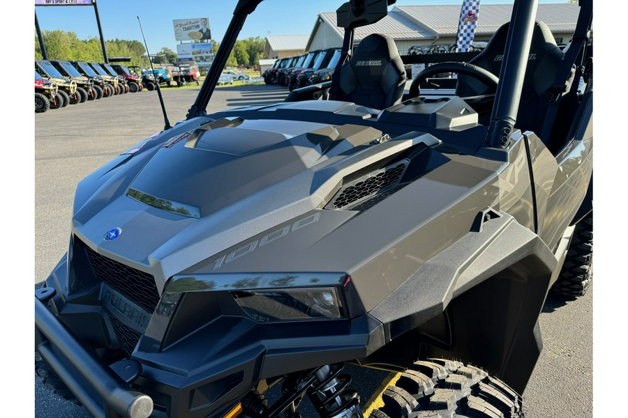 2025 Polaris Industries GENERAL XP 1000 ULTIMATE