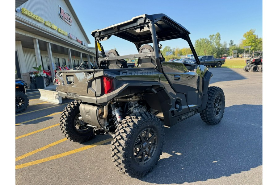 2025 Polaris Industries GENERAL XP 1000 ULTIMATE