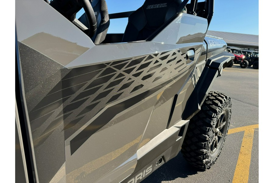 2025 Polaris Industries GENERAL XP 1000 ULTIMATE