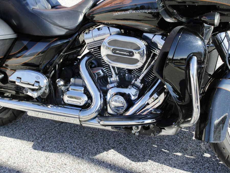 Used 2016 Harley-Davidson CVO Road Glide Ultra Motorcycle For Sale In Medina, OH