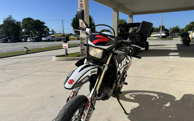 2022 Suzuki DR-Z 400SM Base