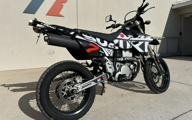 2022 Suzuki DR-Z 400SM Base