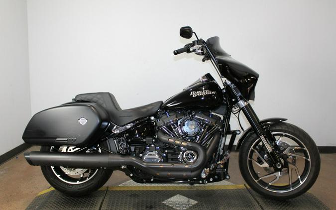 Harley-Davidson® Sport Glide™ 2019 FLSB 072172B BLACK