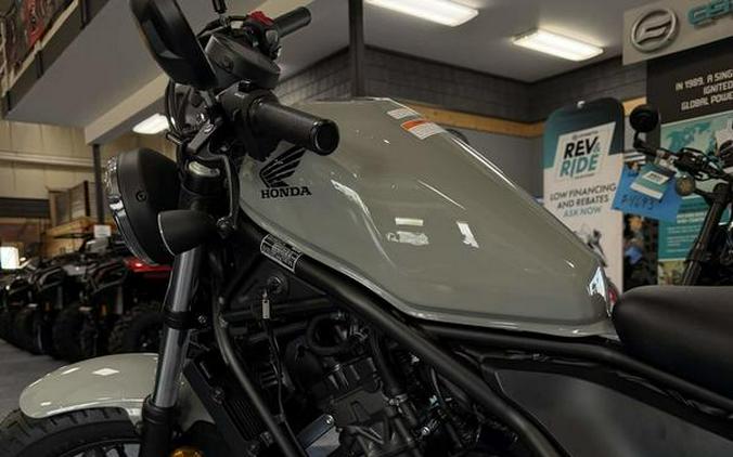 2026 Honda® Rebel 300 E-Clutch