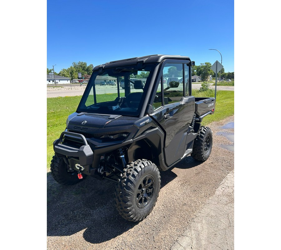 2026 Can-Am Defender XT CAB HD11