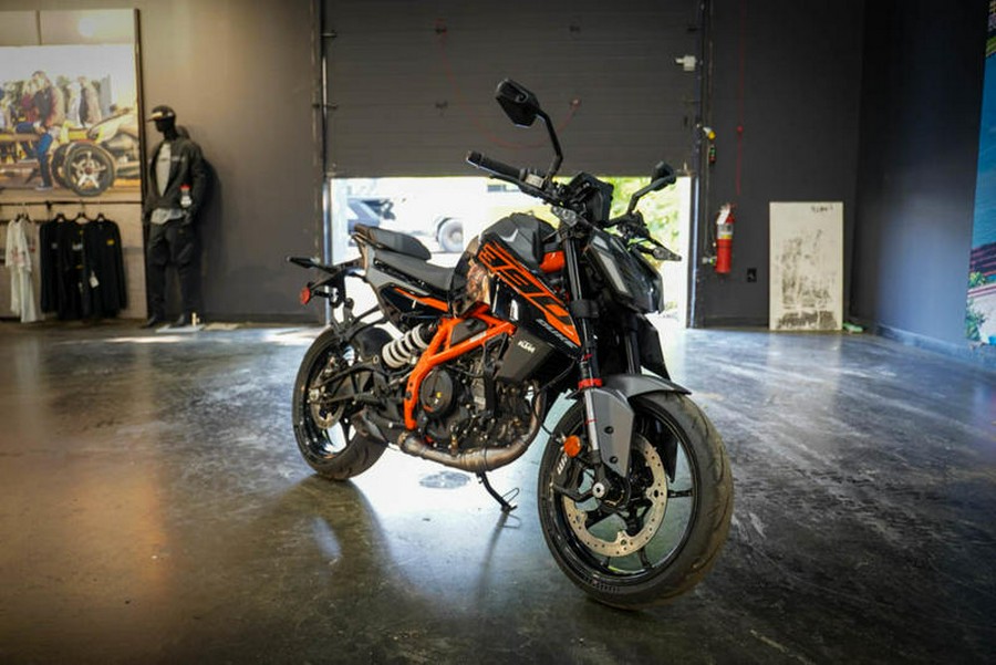 2026 KTM 390 Duke