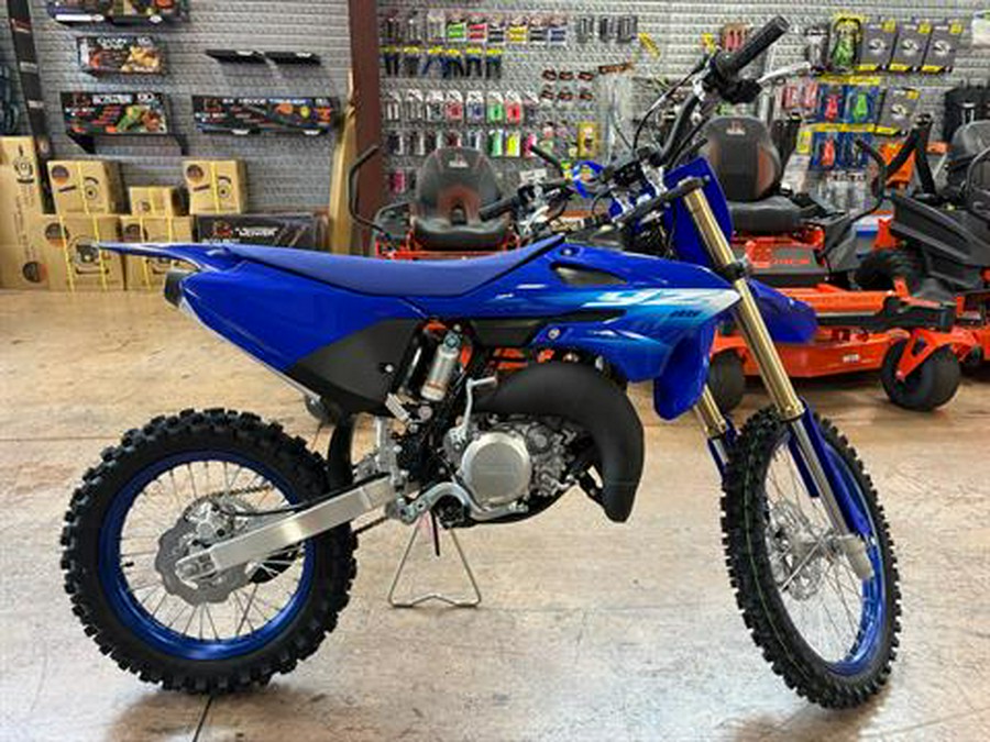 2027 Yamaha YZ85LW