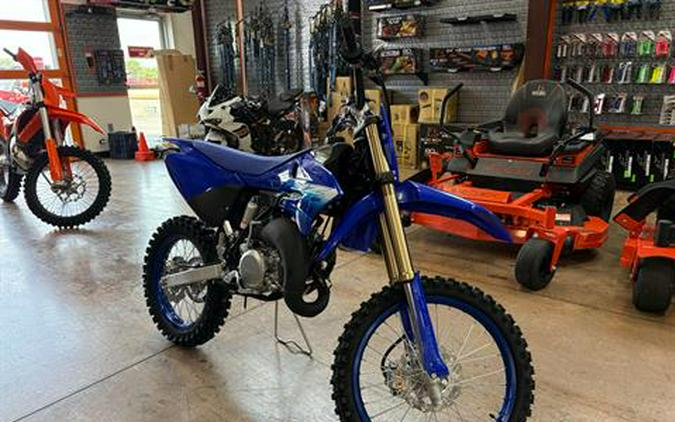 2027 Yamaha YZ85LW