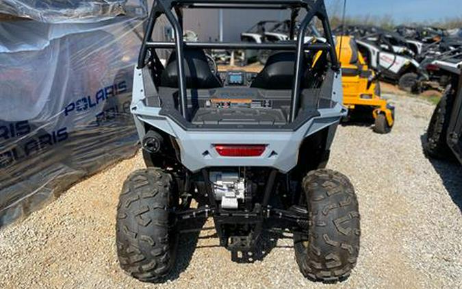 2024 Polaris RZR 200 EFI