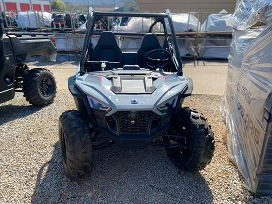 2024 Polaris RZR 200 EFI