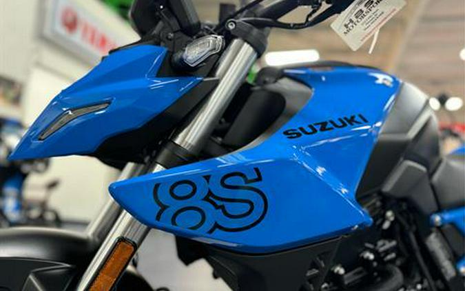 2024 Suzuki GSX-8S