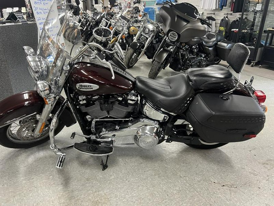 2022 Harley-Davidson® FLHCS - Heritage Classic 114