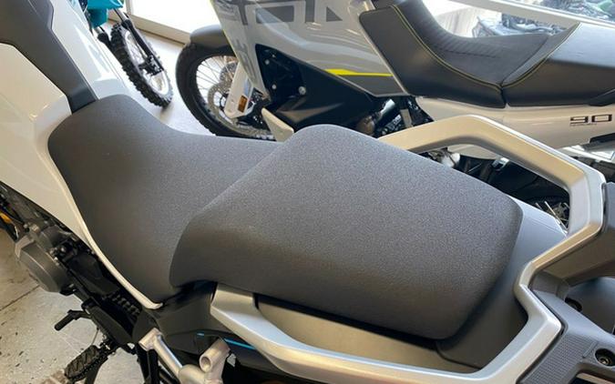 2026 CFMOTO IBEX 800 E