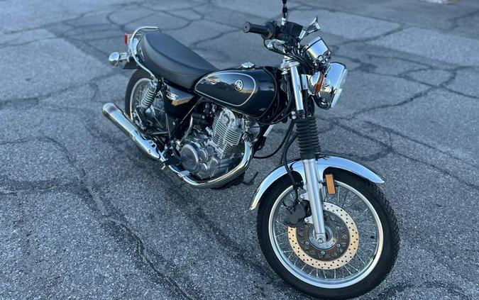 2015 Yamaha SR400