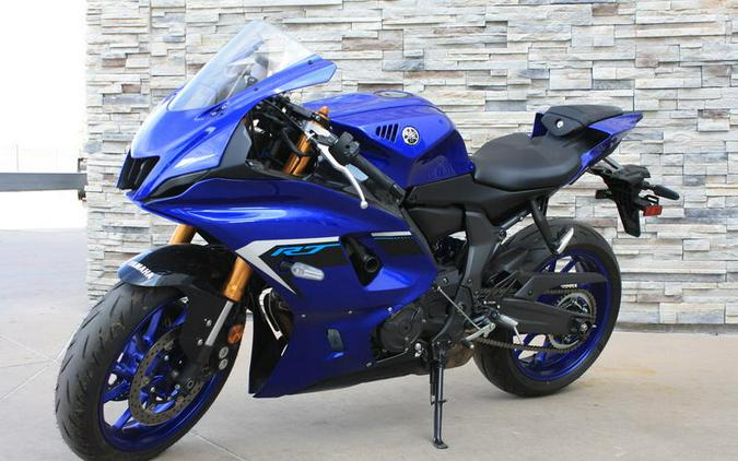2025 Yamaha YZF-R7