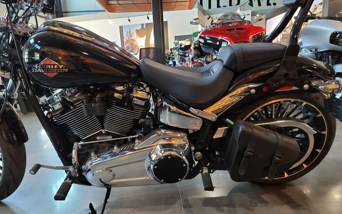 Harley-Davidson® Breakout™ 2025