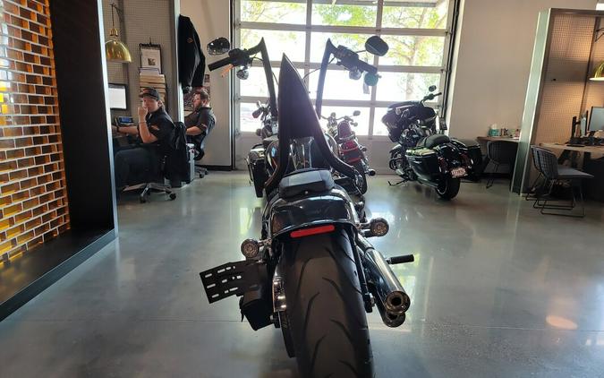 Harley-Davidson® Breakout™ 2025