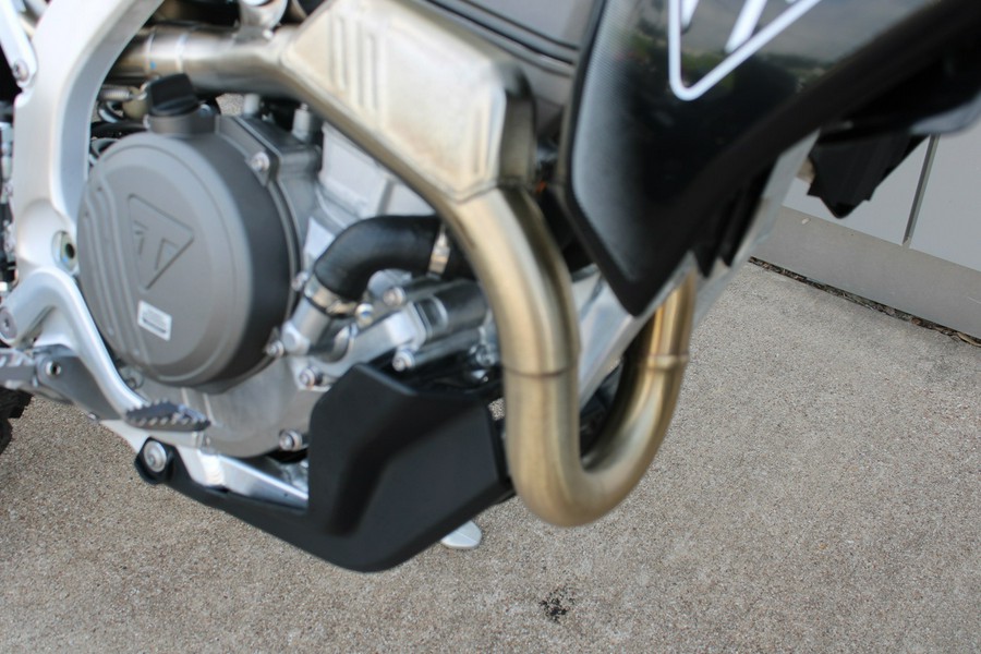 2026 TF 250-E - Triumph