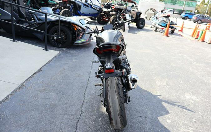 2025 Kawasaki Z900 ABS Metallic Spark Black/Metallic Carbon Gray ABS