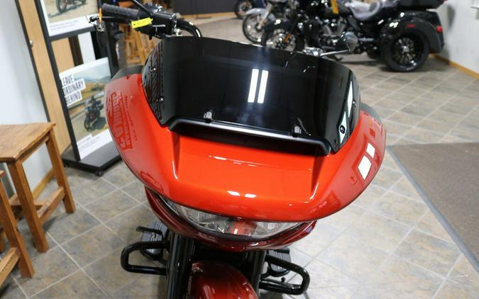 2025 Harley-Davidson® Road Glide® WHSKEY FIRSTORM