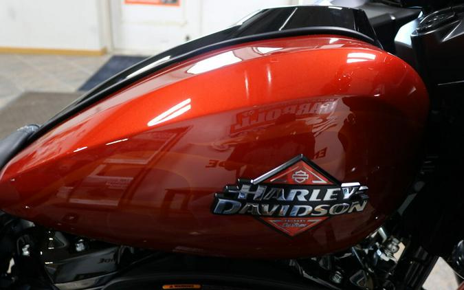 2025 Harley-Davidson® Road Glide® WHSKEY FIRSTORM