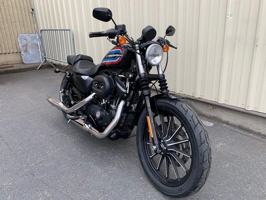 2014 Harley-Davidson® XL883N - Sportster® Iron 883™