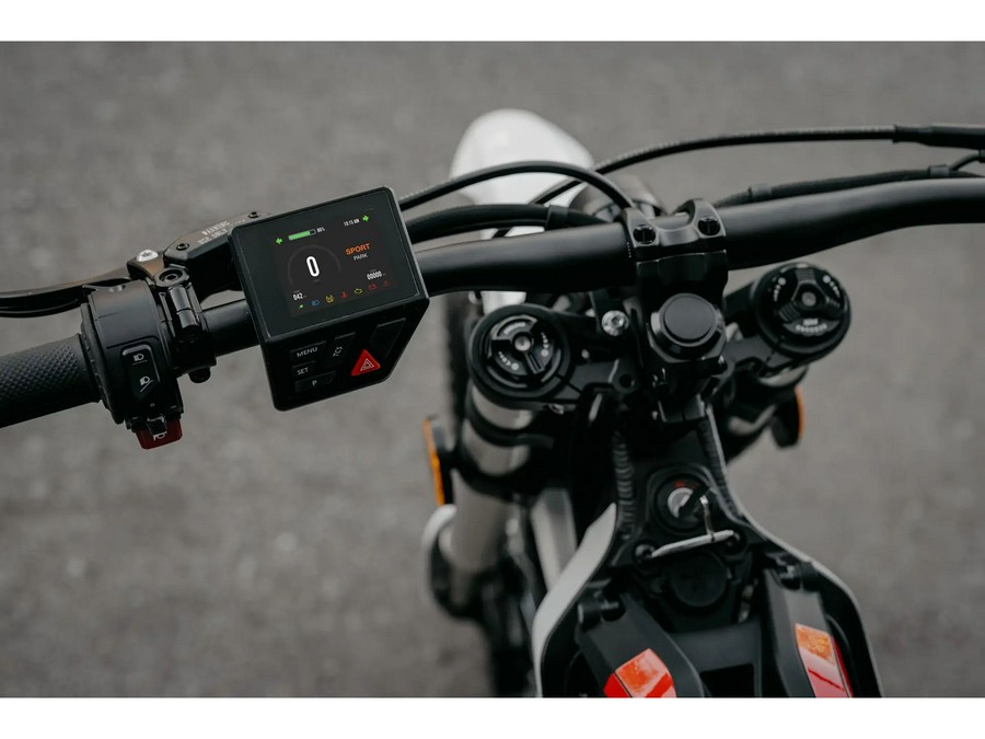 2026 Zero Motorcycles XE