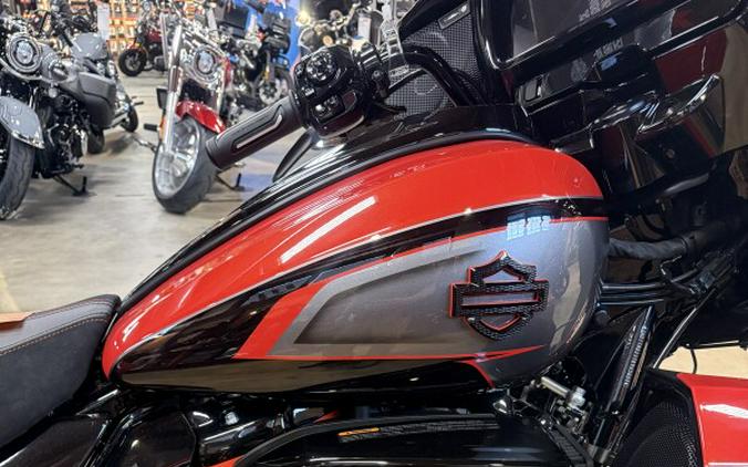 Harley-Davidson® CVO Street Glide Limited 2026 FLHXLSE 34604643 CITRUS HEAT