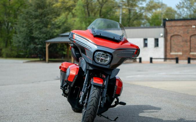 Harley-Davidson® CVO Street Glide Limited 2026 FLHXLSE 34604643 CITRUS HEAT