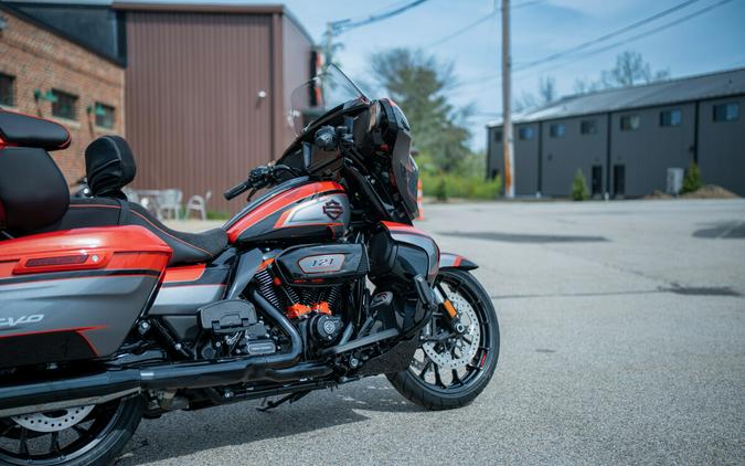 Harley-Davidson® CVO Street Glide Limited 2026 FLHXLSE 34604643 CITRUS HEAT