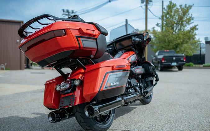 Harley-Davidson® CVO Street Glide Limited 2026 FLHXLSE 34604643 CITRUS HEAT