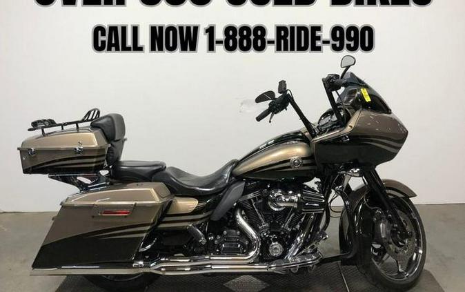2013 Harley-Davidson® CVO Road Glide - FP8190