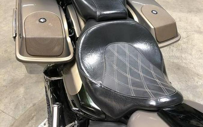 2013 Harley-Davidson® CVO Road Glide - FP8190