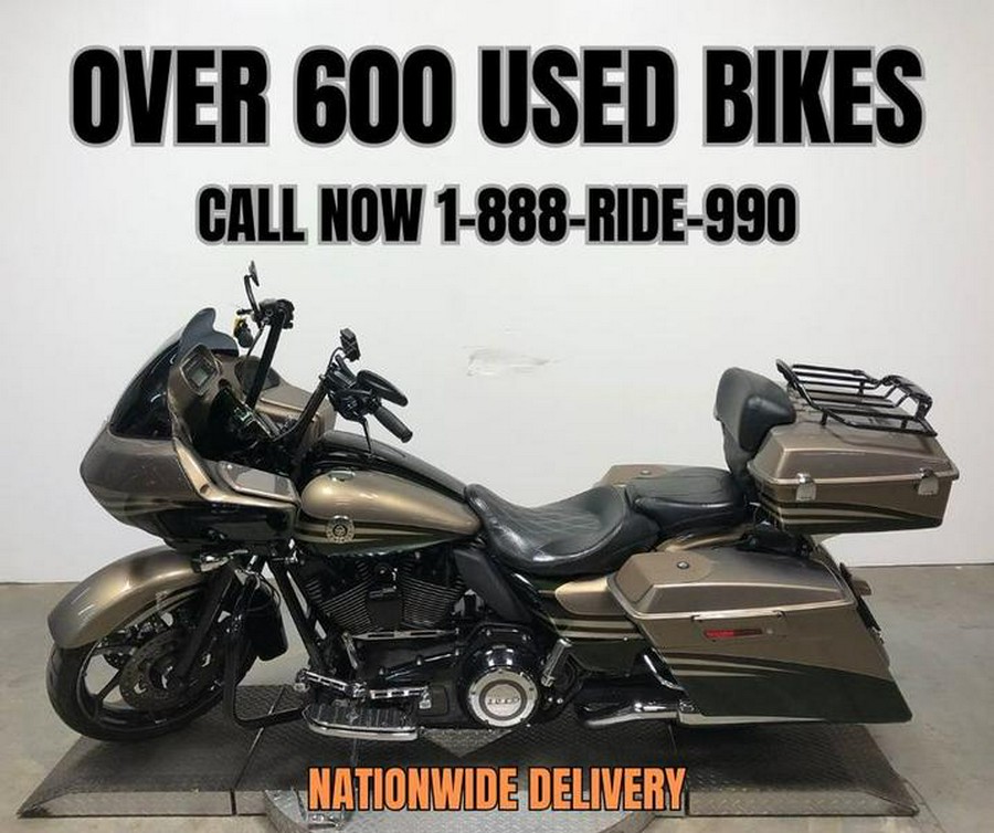 2013 Harley-Davidson® CVO Road Glide - FP8190