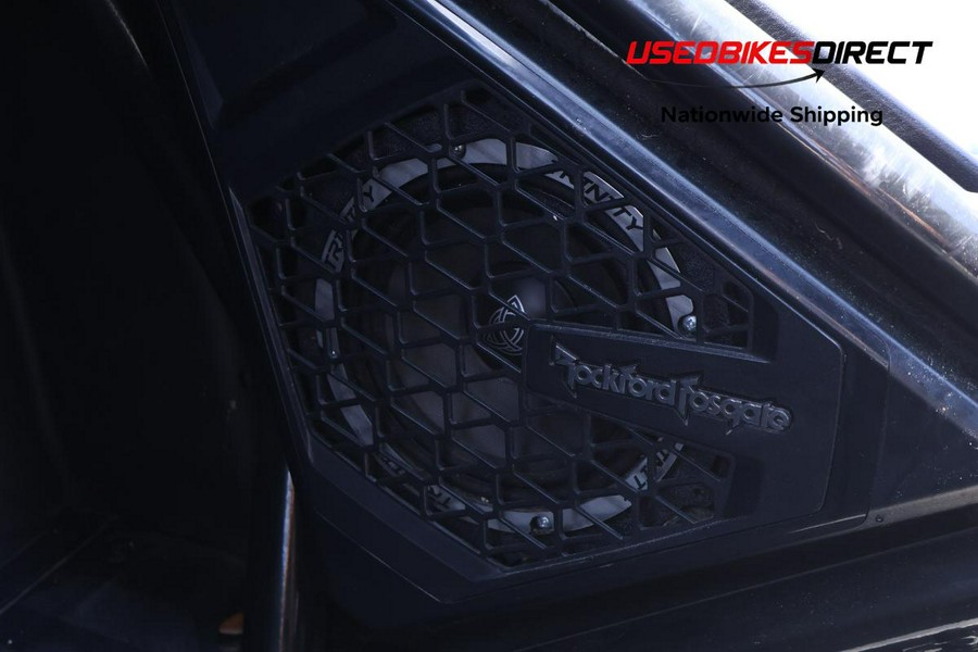 2025 SLINGSHOT R - $30,999.00
