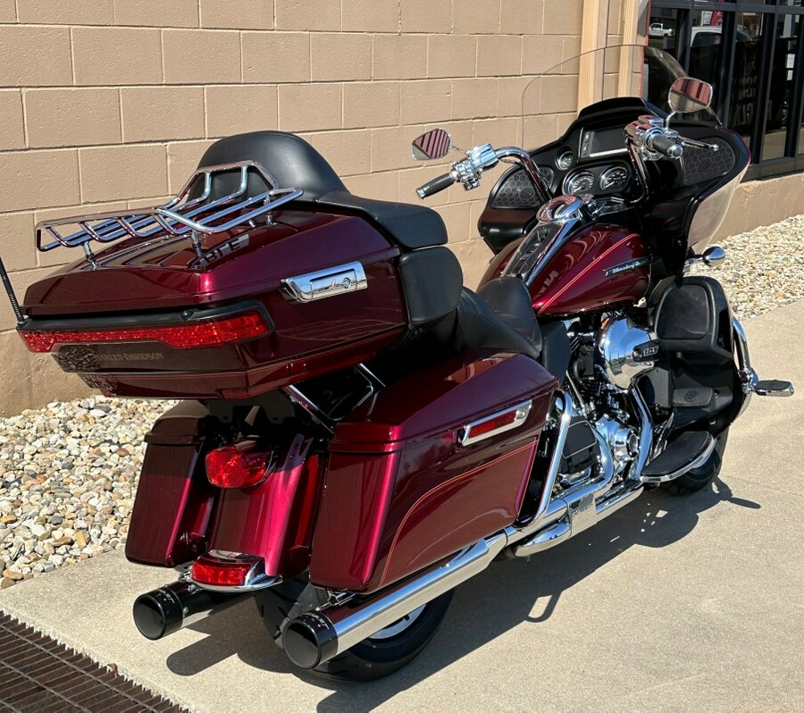 2016 Harley-Davidson Road Glide Ultra Two-Tone Mysterious Red Sunglo/Velocit