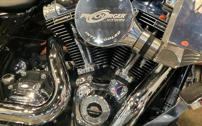 2011 Harley-Davidson® FLHX - Street Glide®