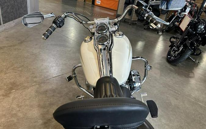 2018 Harley-Davidson® FXLR - Softail® Low Rider®