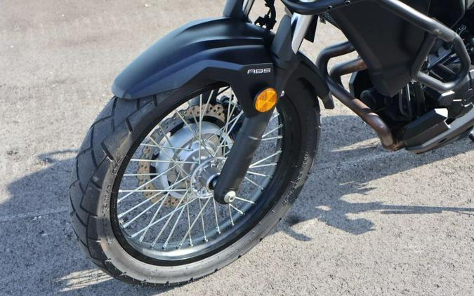 2025 KAWASAKI VERSYS 300 X
