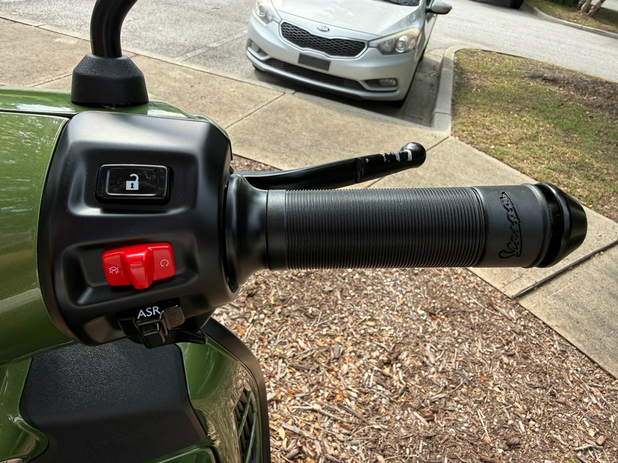 2027 Vespa GTS 310 SuperSport