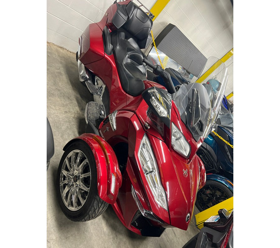 2016 Can-Am Spyder RT Limited