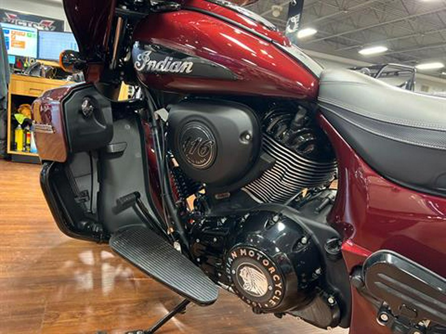 2024 Indian Motorcycle Roadmaster® Dark Horse® with PowerBand Audio Package