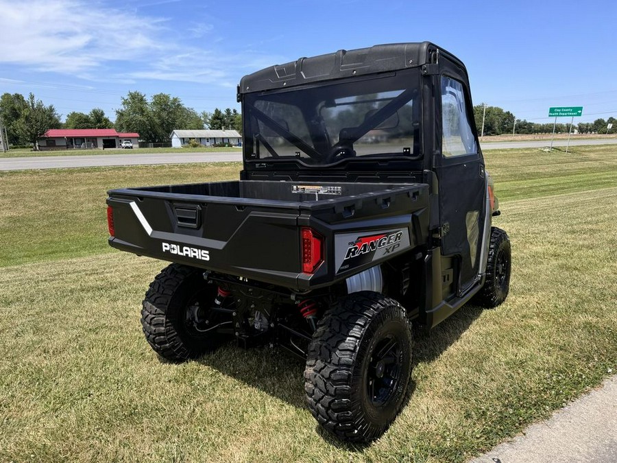 2019 Polaris® Ranger XP® 900 EPS Premium Silver Pearl