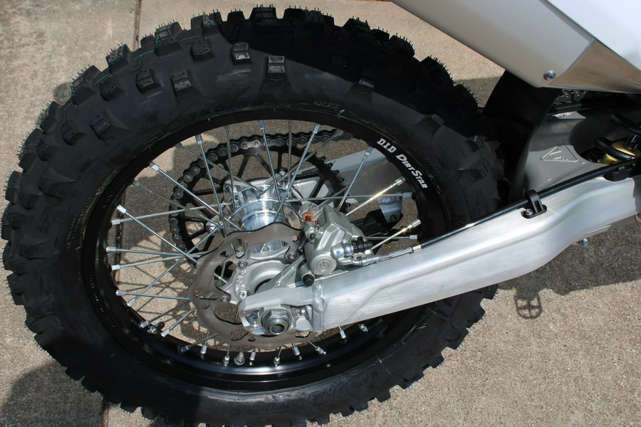 2026 Triumph TF 450-E