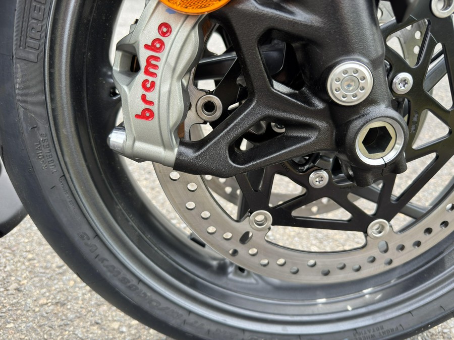 2025 Triumph Street Triple 765 RS - PHANTOM BLACK