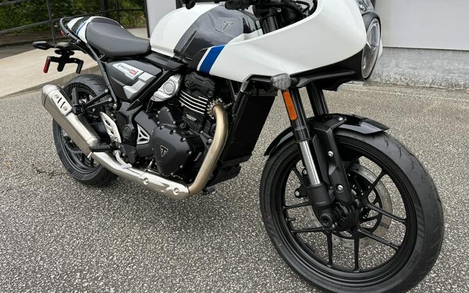 2026 Triumph Thruxton 400