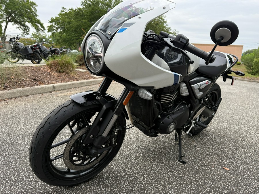 2026 Triumph Thruxton 400