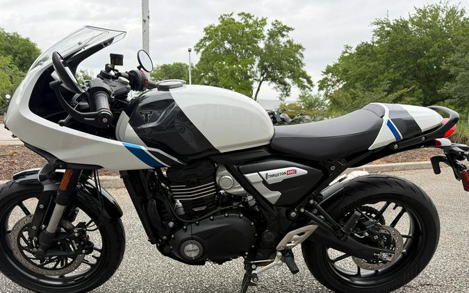 2026 Triumph Thruxton 400