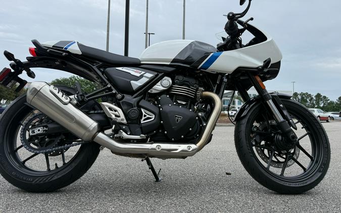 2026 Triumph Thruxton 400