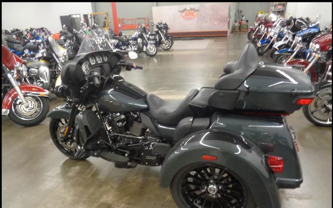 2025 Harley-Davidson Tri Glide® Ultra